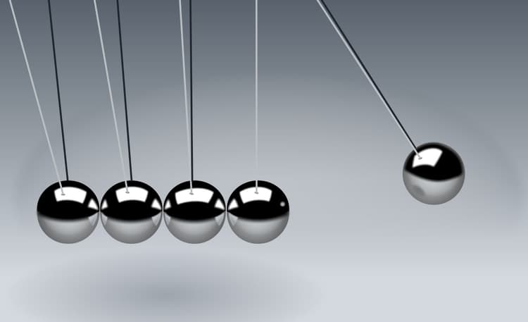 Newton's Cradle Balls by jarmoluk